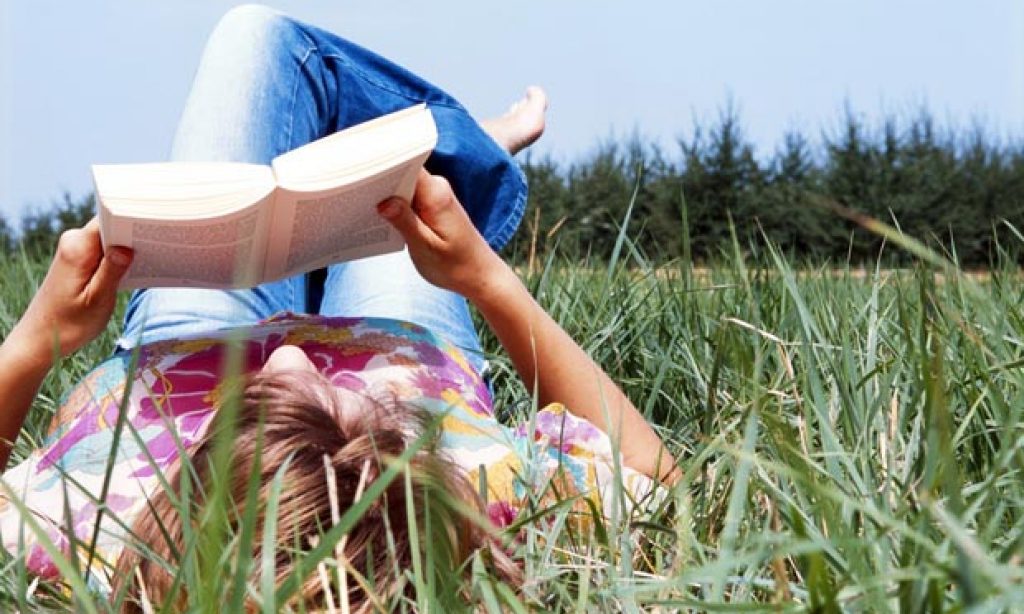 4 Tips to Reverse Summer Reading Meltdown